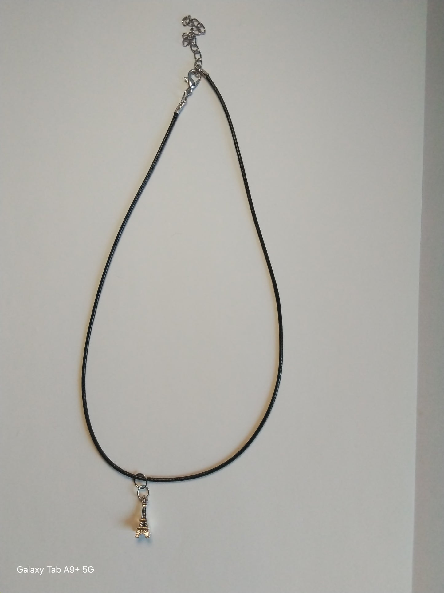 Pendant of the World