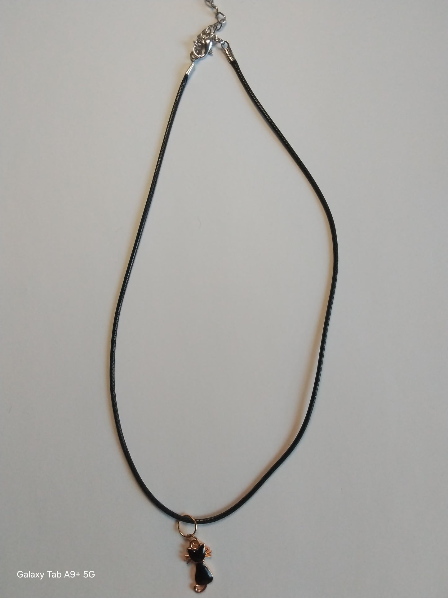 Pendant of the World
