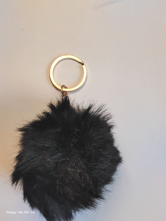 Pom pom keyring