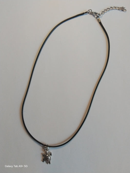 Pendant of the World