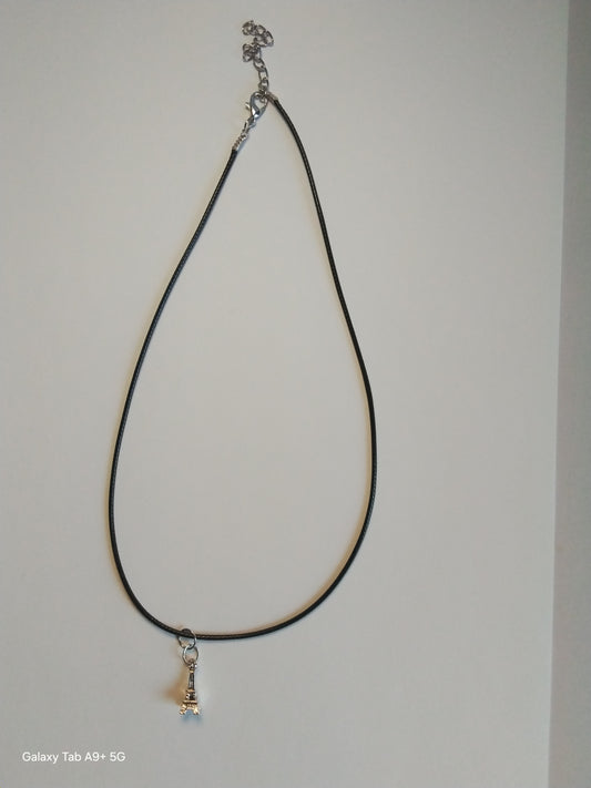 Pendant of the World
