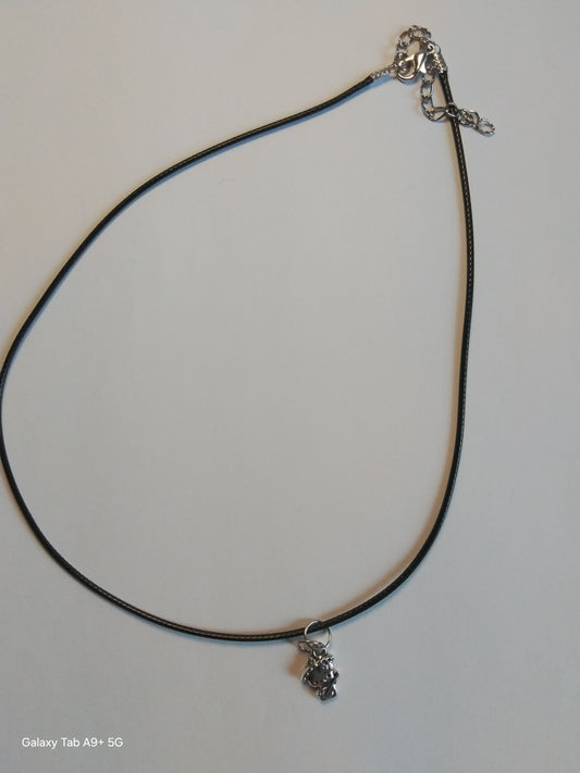 Pendant of the World